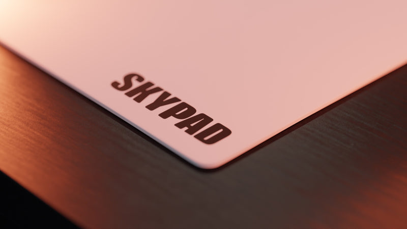 SkyPAD Glass 3.0 XL - White - Text Logo